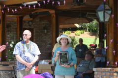 B-Lee-J-Jackson-award-to-Regina-Bracy-6472